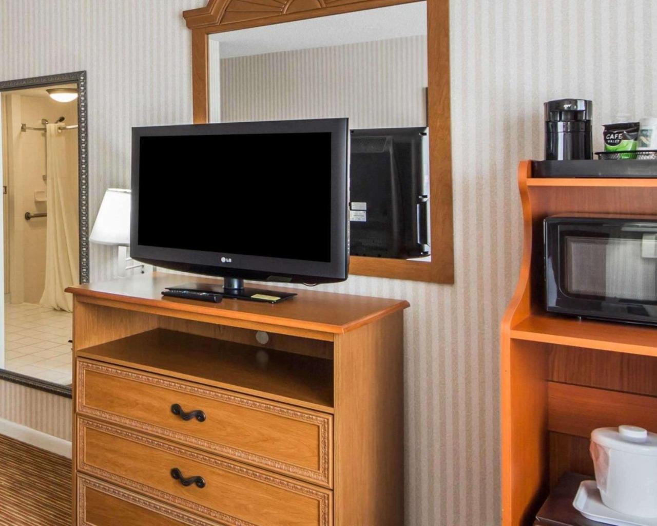 Quality Inn Ponca City Route 77 Екстер'єр фото