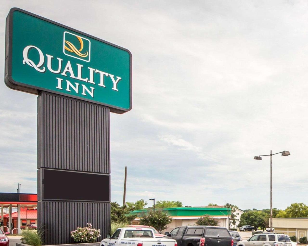 Quality Inn Ponca City Route 77 Екстер'єр фото
