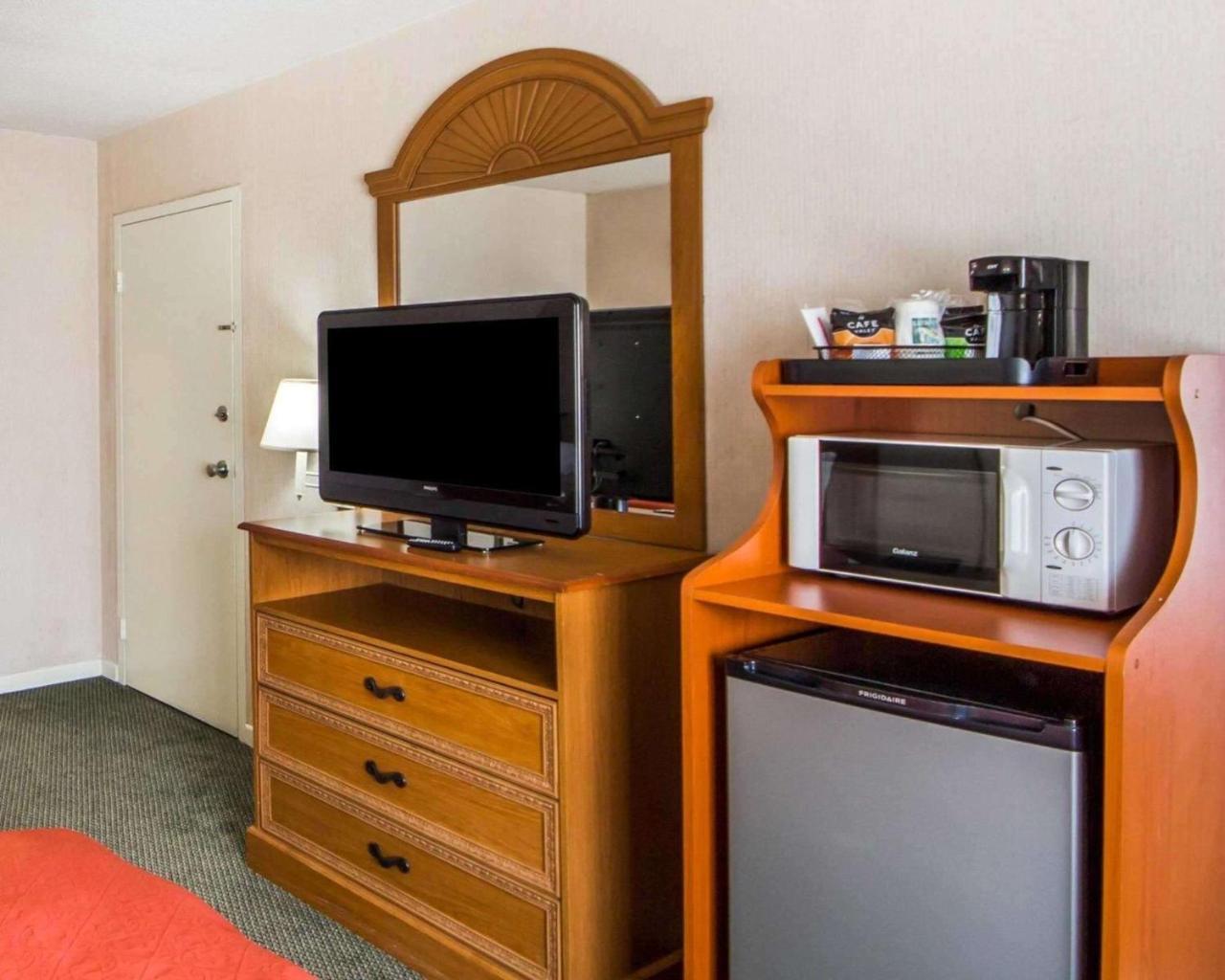 Quality Inn Ponca City Route 77 Екстер'єр фото