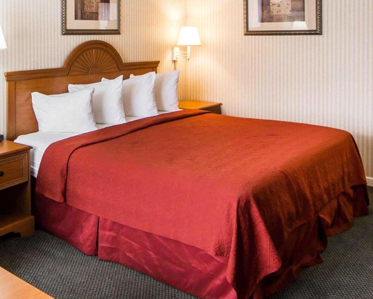 Quality Inn Ponca City Route 77 Екстер'єр фото