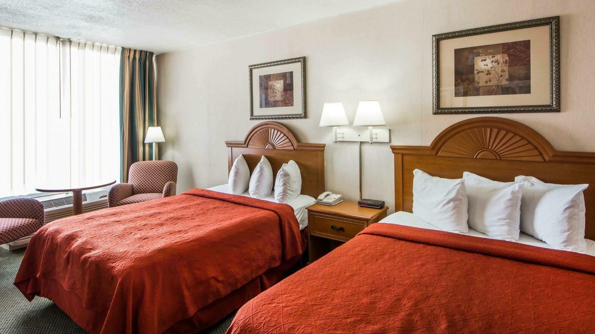 Quality Inn Ponca City Route 77 Екстер'єр фото